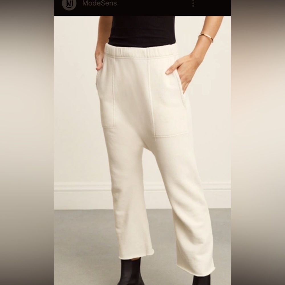 Nili Lotan pants.It is in very good condition. Size xs small